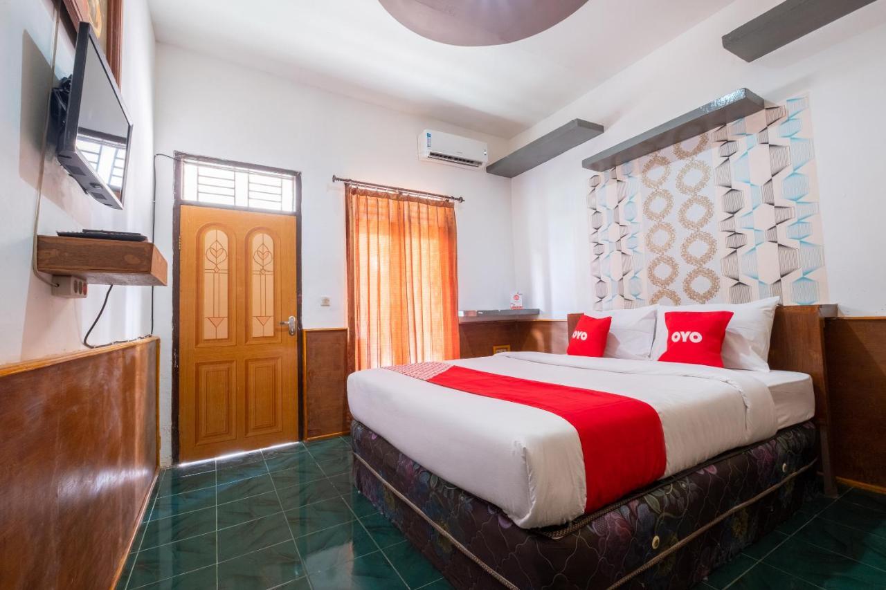 Oyo 1991 Pondok Wahyu Quần đảo Gili Ngoại thất bức ảnh